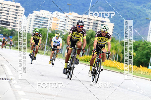 Buy your photos of the eventCircuito Shopping Metropolitano Barra da Tijuca on Fotop