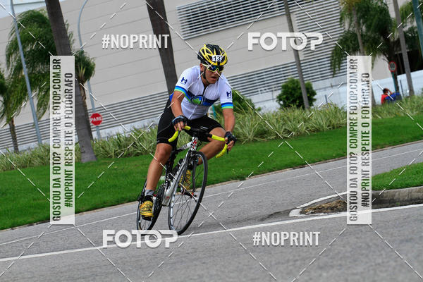 Buy your photos of the eventCircuito Shopping Metropolitano Barra da Tijuca on Fotop