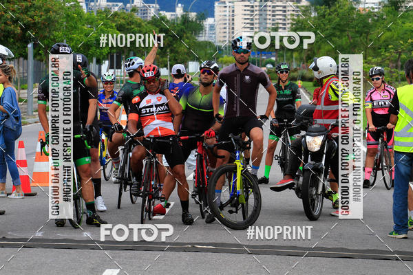 Buy your photos of the eventCircuito Shopping Metropolitano Barra da Tijuca on Fotop