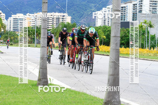 Buy your photos of the eventCircuito Shopping Metropolitano Barra da Tijuca on Fotop