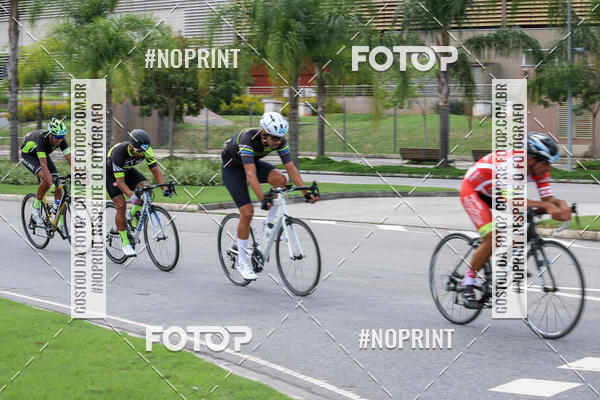 Buy your photos of the eventCircuito Shopping Metropolitano Barra da Tijuca on Fotop