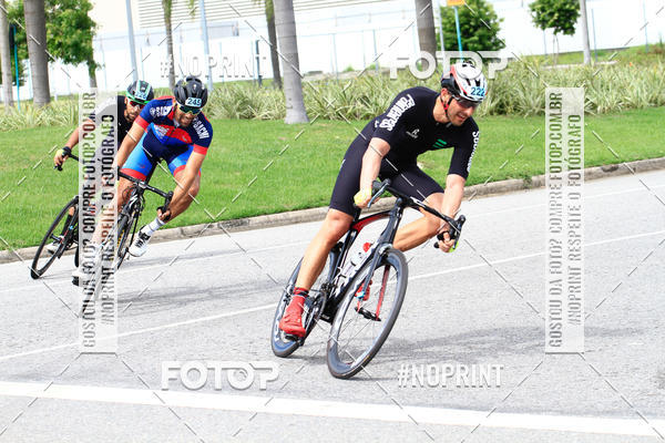 Buy your photos of the eventCircuito Shopping Metropolitano Barra da Tijuca on Fotop
