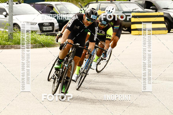 Buy your photos of the eventCircuito Shopping Metropolitano Barra da Tijuca on Fotop