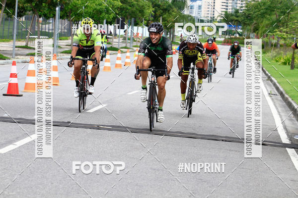 Buy your photos of the eventCircuito Shopping Metropolitano Barra da Tijuca on Fotop