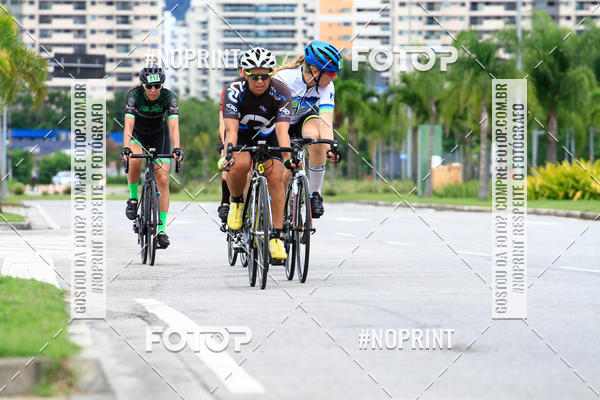 Buy your photos of the eventCircuito Shopping Metropolitano Barra da Tijuca on Fotop