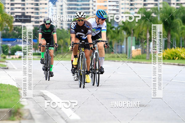 Buy your photos of the eventCircuito Shopping Metropolitano Barra da Tijuca on Fotop