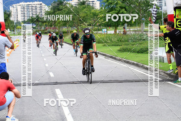 Buy your photos of the eventCircuito Shopping Metropolitano Barra da Tijuca on Fotop