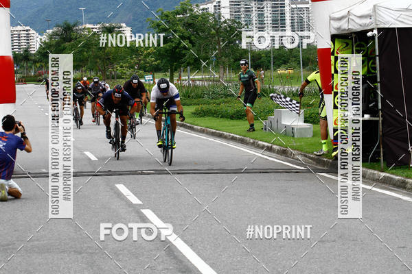 Buy your photos of the eventCircuito Shopping Metropolitano Barra da Tijuca on Fotop