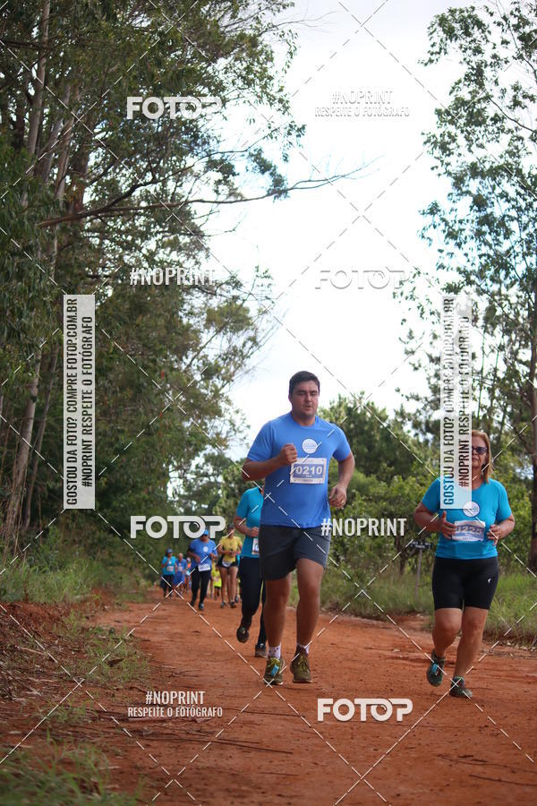 Achetez vos photos de l'vnement12 Circuito Caixa Cross Parques sur Fotop