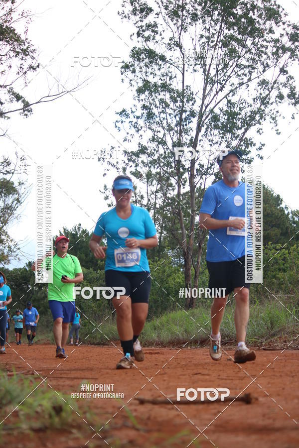 Achetez vos photos de l'vnement12 Circuito Caixa Cross Parques sur Fotop