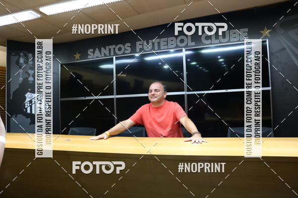 Buy your photos of the eventTour Vila Belmiro - 18 de Novembro on Fotop