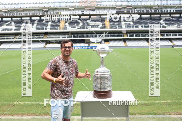 Buy your photos of the eventTour Vila Belmiro - 18 de Novembro on Fotop