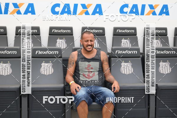 Buy your photos of the eventTour Vila Belmiro - 18 de Novembro on Fotop