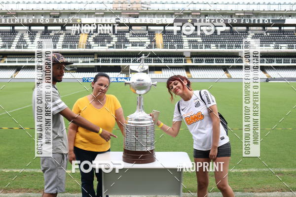 Buy your photos of the eventTour Vila Belmiro - 18 de Novembro on Fotop