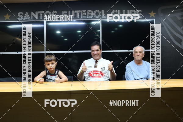 Achetez vos photos de l'vnementTour Vila Belmiro - 18 de Novembro sur Fotop