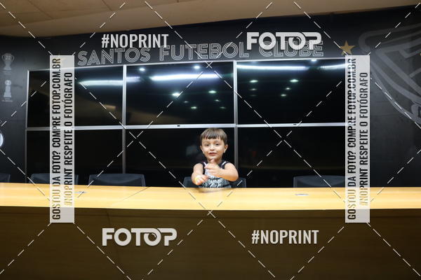 Achetez vos photos de l'vnementTour Vila Belmiro - 18 de Novembro sur Fotop