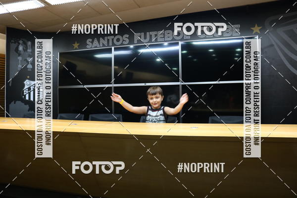 Achetez vos photos de l'vnementTour Vila Belmiro - 18 de Novembro sur Fotop