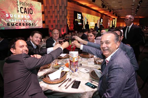 Buy your photos of the eventPRMIO CAIO 2018 on Fotop