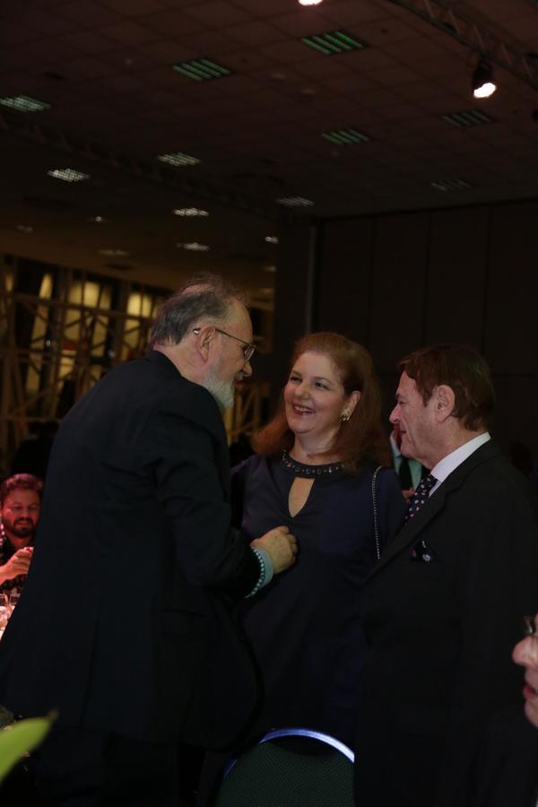 Buy your photos of the eventPRMIO CAIO 2018 on Fotop