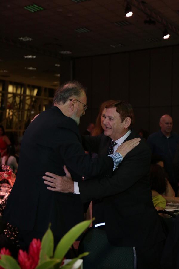 Buy your photos of the eventPRMIO CAIO 2018 on Fotop