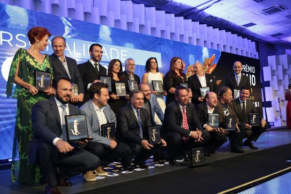 Buy your photos of the eventPRMIO CAIO 2018 on Fotop