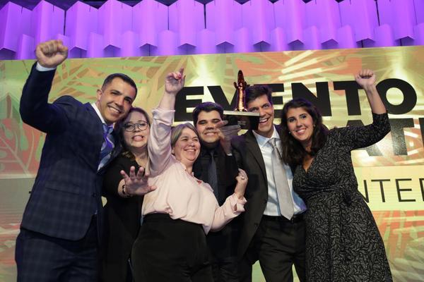 Buy your photos of the eventPRMIO CAIO 2018 on Fotop