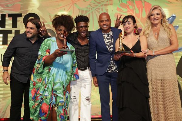 Buy your photos of the eventPRMIO CAIO 2018 on Fotop