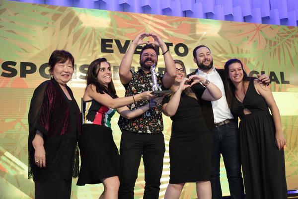 Buy your photos of the eventPRMIO CAIO 2018 on Fotop