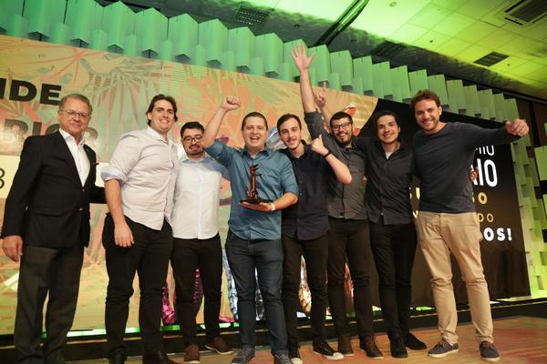 Buy your photos of the eventPRMIO CAIO 2018 on Fotop