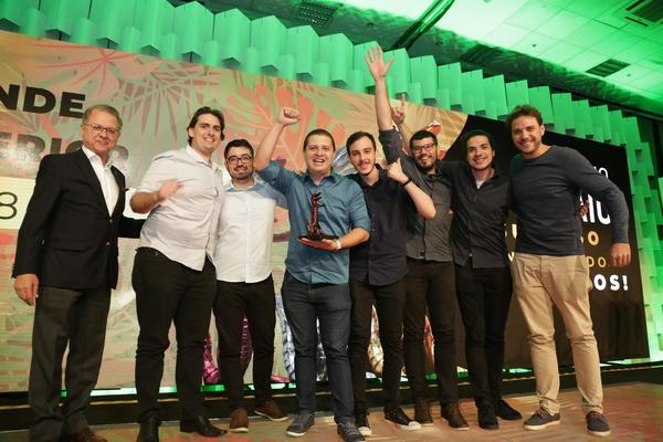 Buy your photos of the eventPRMIO CAIO 2018 on Fotop