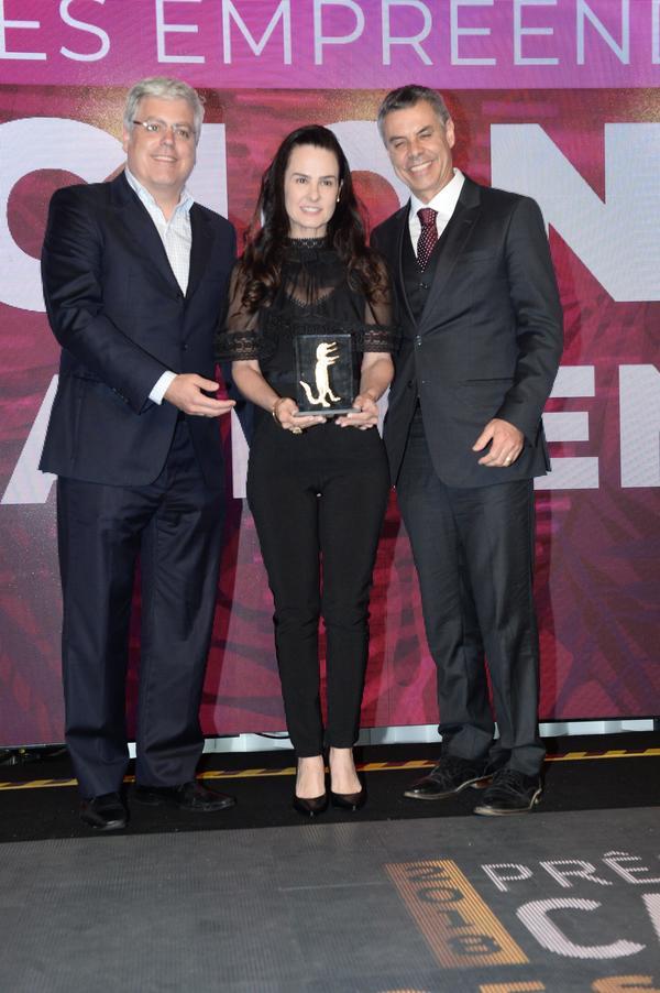 Buy your photos of the eventPRMIO CAIO 2018 on Fotop