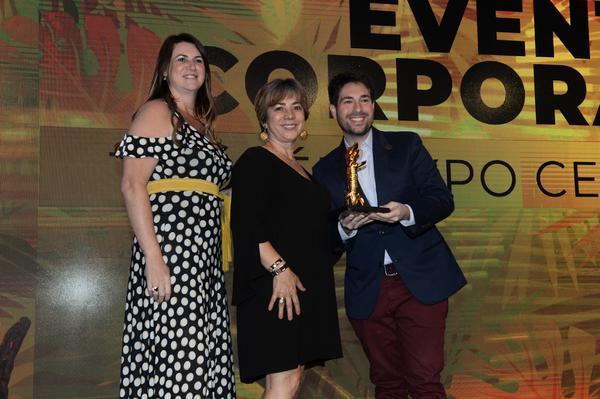 Buy your photos of the eventPRMIO CAIO 2018 on Fotop