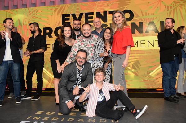 Buy your photos of the eventPRMIO CAIO 2018 on Fotop