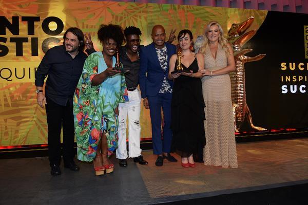 Buy your photos of the eventPRMIO CAIO 2018 on Fotop