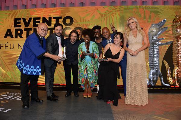 Buy your photos of the eventPRMIO CAIO 2018 on Fotop