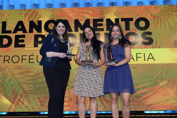 Buy your photos of the eventPRMIO CAIO 2018 on Fotop