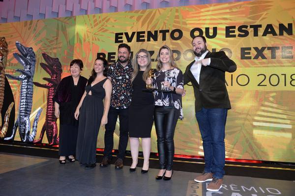 Buy your photos of the eventPRMIO CAIO 2018 on Fotop