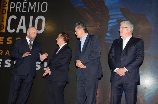 Buy your photos of the eventPRMIO CAIO 2018 on Fotop