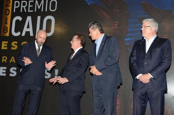 Buy your photos of the eventPRMIO CAIO 2018 on Fotop