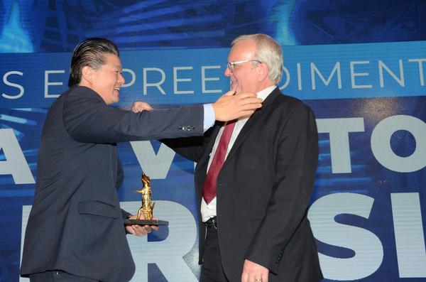 Buy your photos of the eventPRMIO CAIO 2018 on Fotop