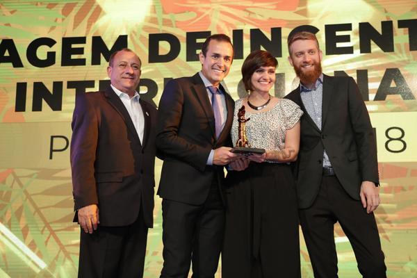 Buy your photos of the eventPRMIO CAIO 2018 on Fotop