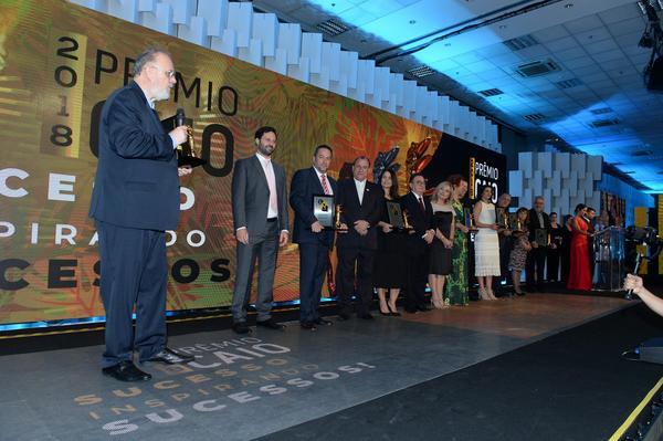 Buy your photos of the eventPRMIO CAIO 2018 on Fotop