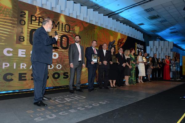 Buy your photos of the eventPRMIO CAIO 2018 on Fotop