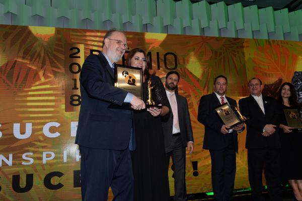 Buy your photos of the eventPRMIO CAIO 2018 on Fotop