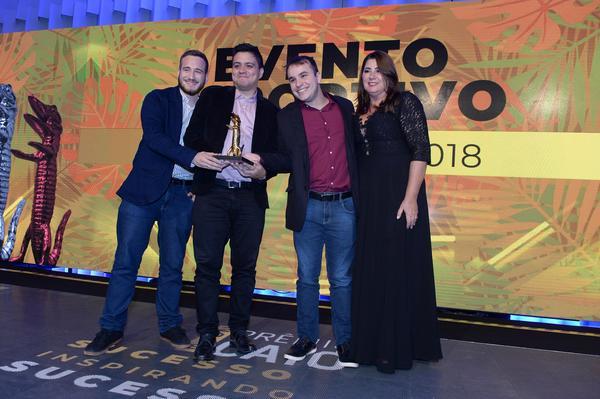 Buy your photos of the eventPRMIO CAIO 2018 on Fotop