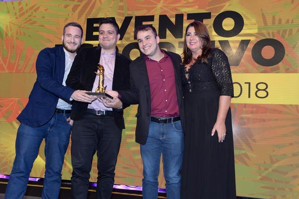 Buy your photos of the eventPRMIO CAIO 2018 on Fotop