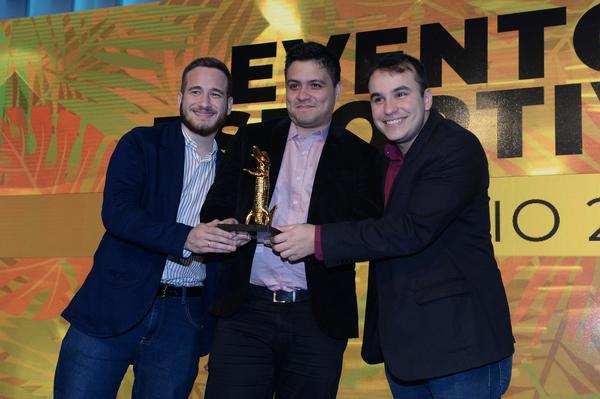 Buy your photos of the eventPRMIO CAIO 2018 on Fotop