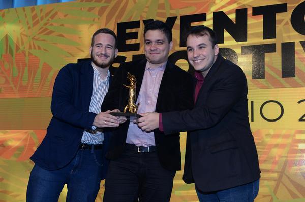 Buy your photos of the eventPRMIO CAIO 2018 on Fotop