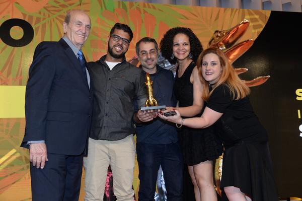 Buy your photos of the eventPRMIO CAIO 2018 on Fotop