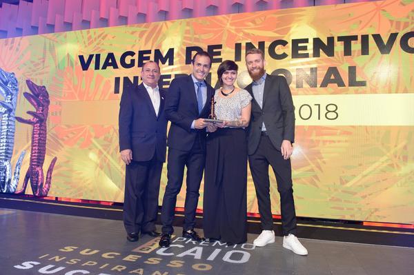 Buy your photos of the eventPRMIO CAIO 2018 on Fotop